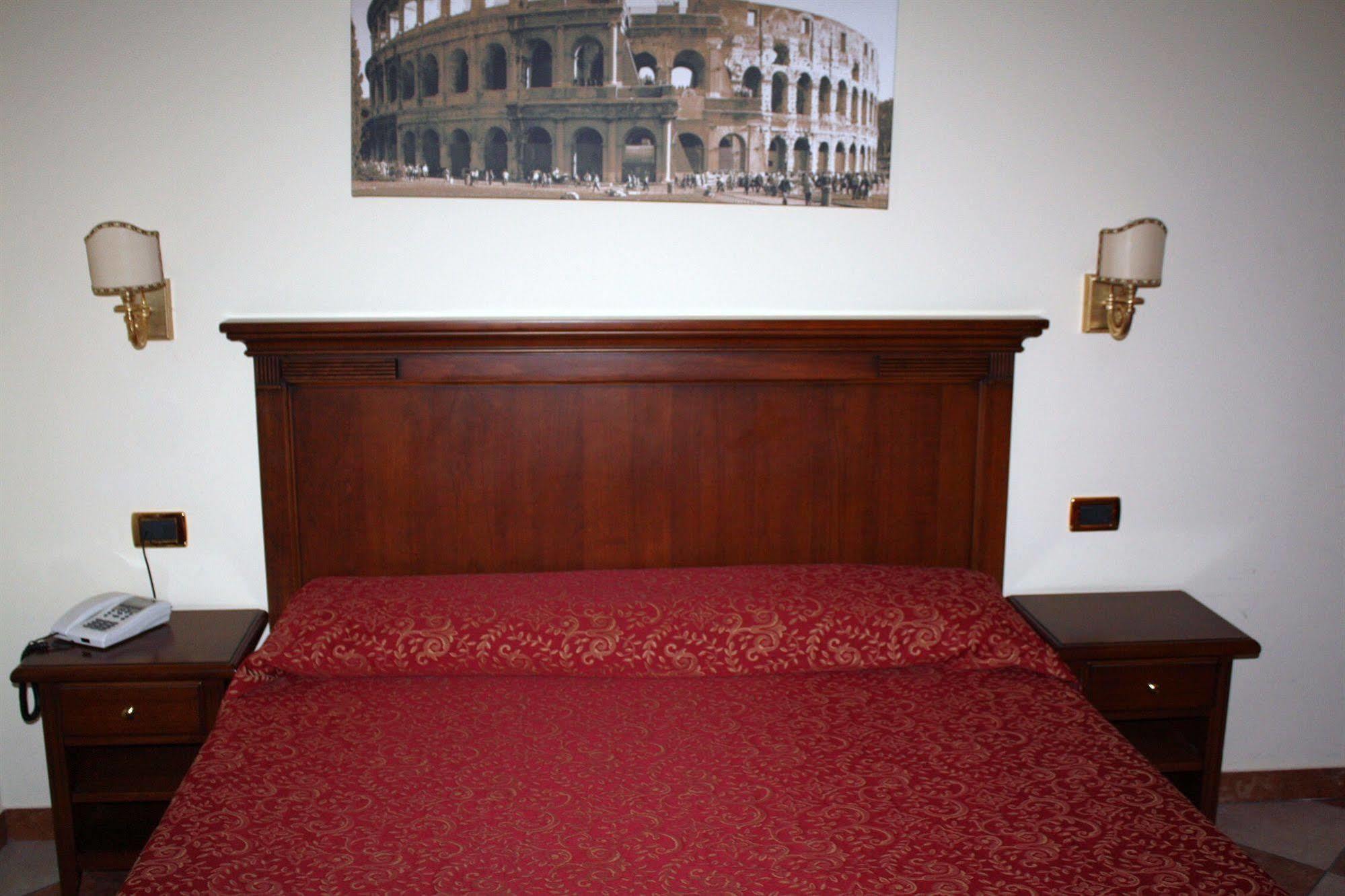 Hotel Romantica Exterior foto